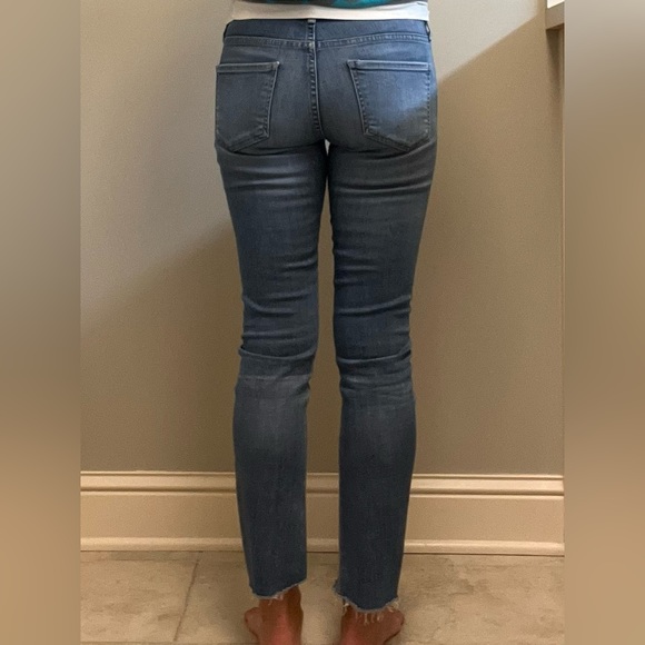Citizens of Humanity skinny, low rise jeans, size 27 - Picture 2 of 7